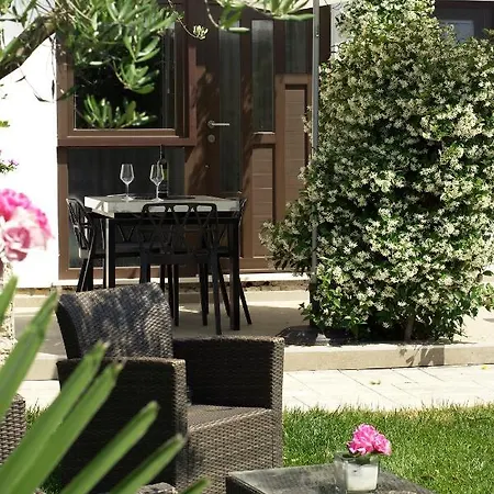 Wine Garden * Pula